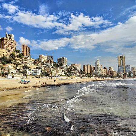 Esmeralda Sea Front Apartment Benidorm Luaran gambar