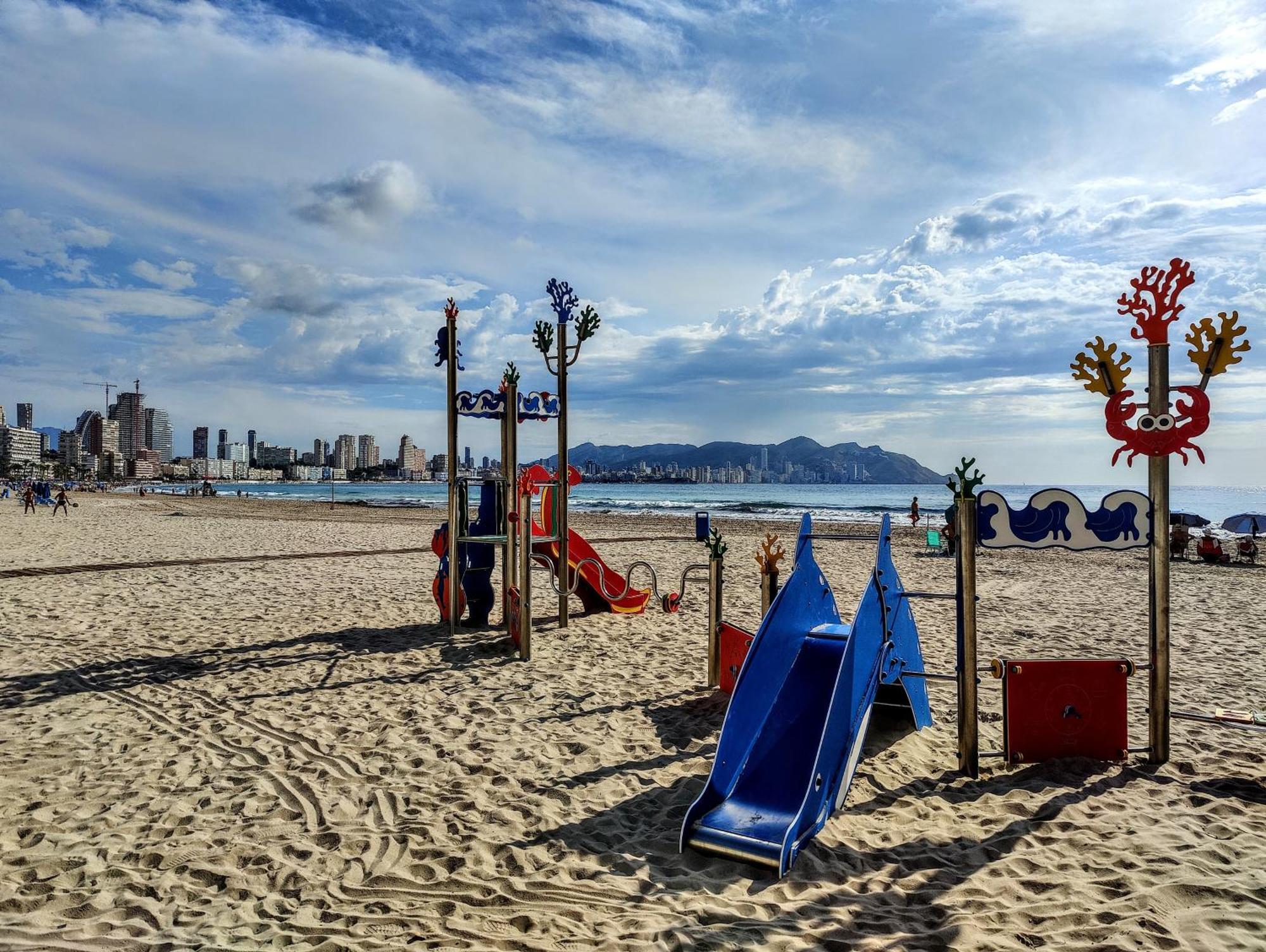 Esmeralda Sea Front Apartment Benidorm Luaran gambar